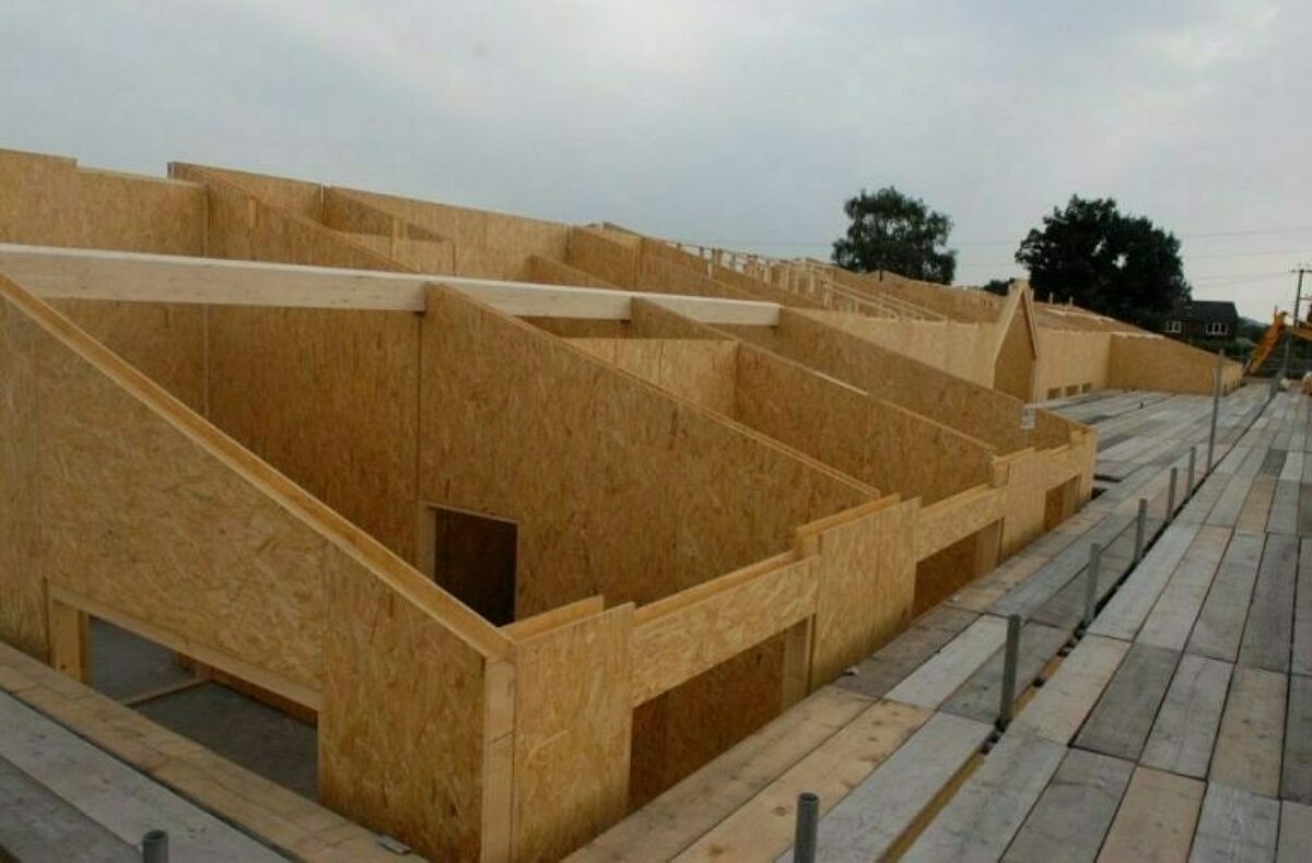 Photo: SIPs Activity Centre and Dormitory at Laches Wood
