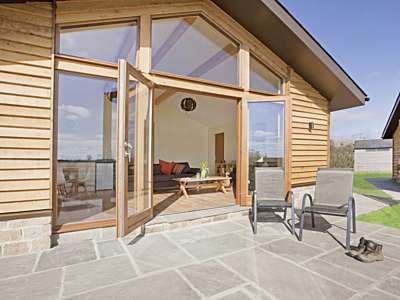 An Ecological SIPs Construction in the Yorkshire Countryside project photograph